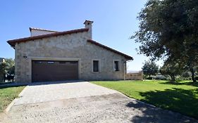 Casa Entre Piedras y Estrellas