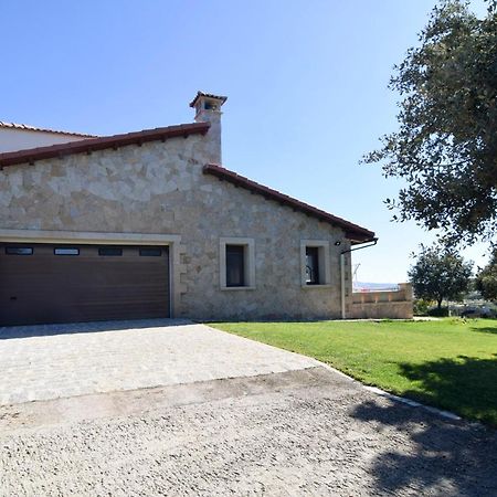 Casa Entre Piedras y Estrellas Gallegos de Sobrinos Exterior foto